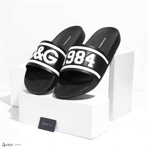 dolce and gabbana rubber slides.